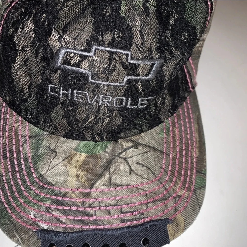 Women’s Chevrolet Camo/Blk Lace/ Blk Rhinestone Hat